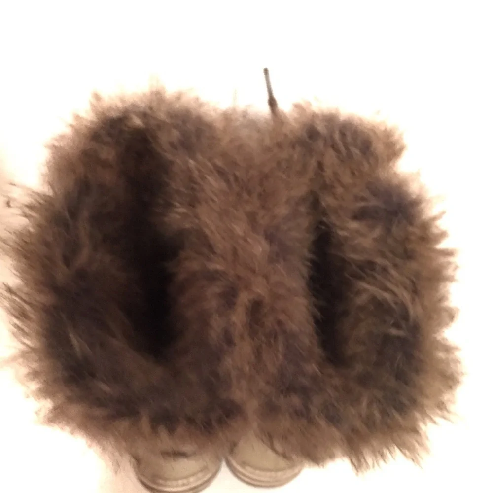 SOREL - Women's Tofino II Waterproof Insulated Winter Boot with Faux Fur Cuff 6
